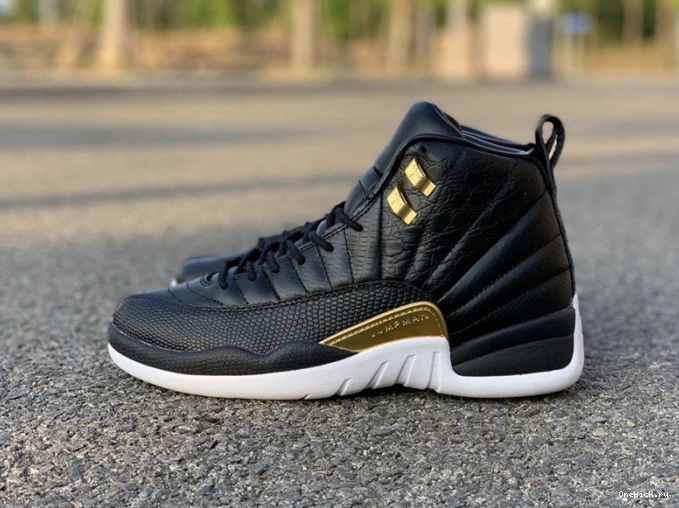 One Kick 'Reptile' Metallic AO6068-007 Air Jordan Retro 12 Gold-White Black 0725